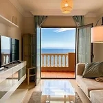 With Breathtaking View شقة